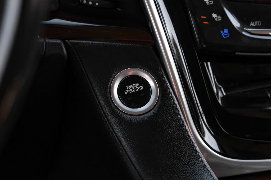 Used 2018 Cadillac Escalade Luxury RWD image 20