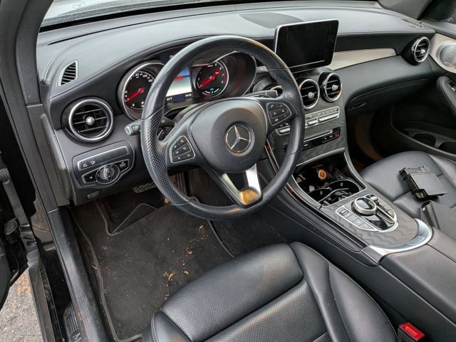 Certified 2019 Mercedes-Benz GLC 350e 4MATIC image 6