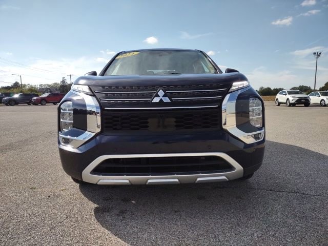 Used 2024 Mitsubishi Outlander FWD image 8