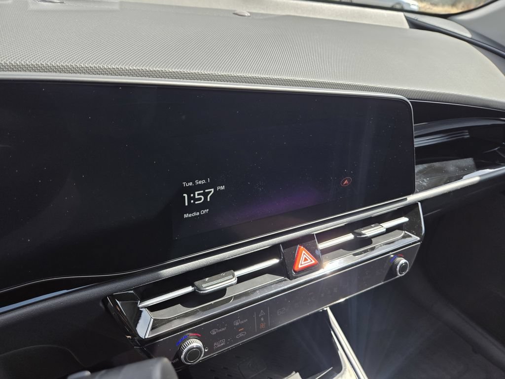 Used 2024 Kia Niro Wind FWD image 17