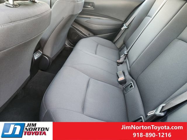 Used 2024 Toyota Corolla LE image 31