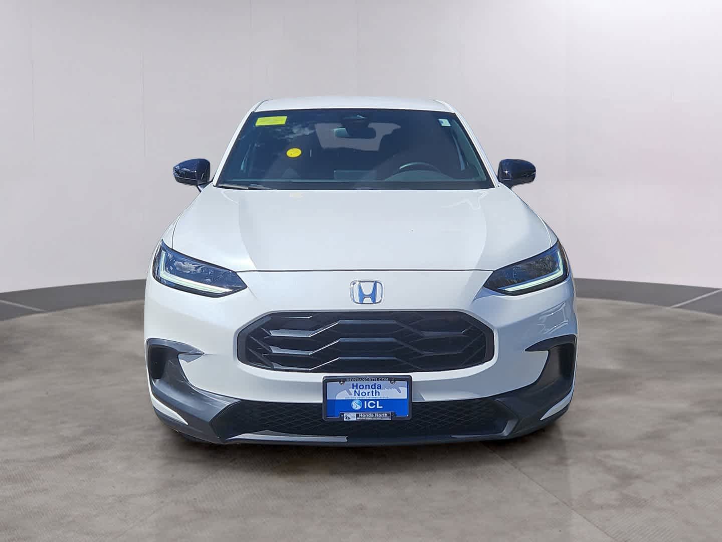 Used 2023 Honda HR-V Sport image 2