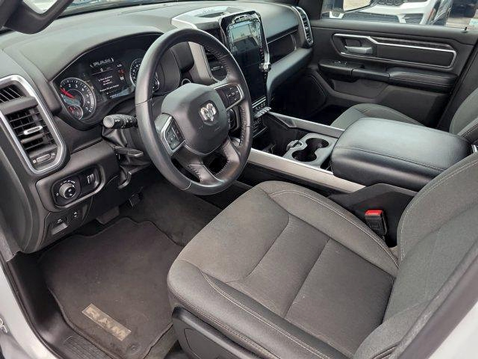 Used 2024 RAM 1500 Big Horn RWD image 18