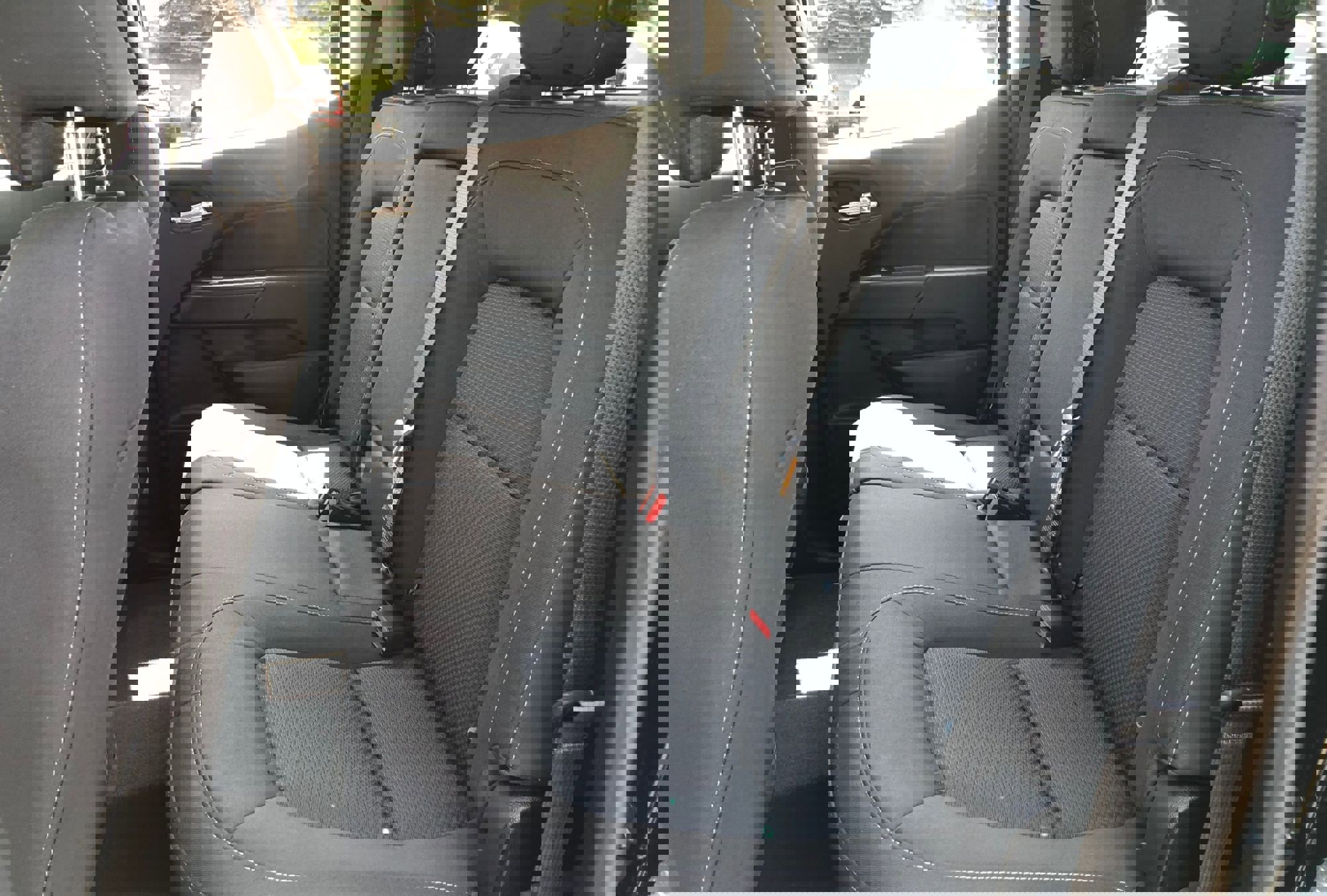 Used 2022 Chevrolet Colorado LT w/ Redline Special Edition image 31