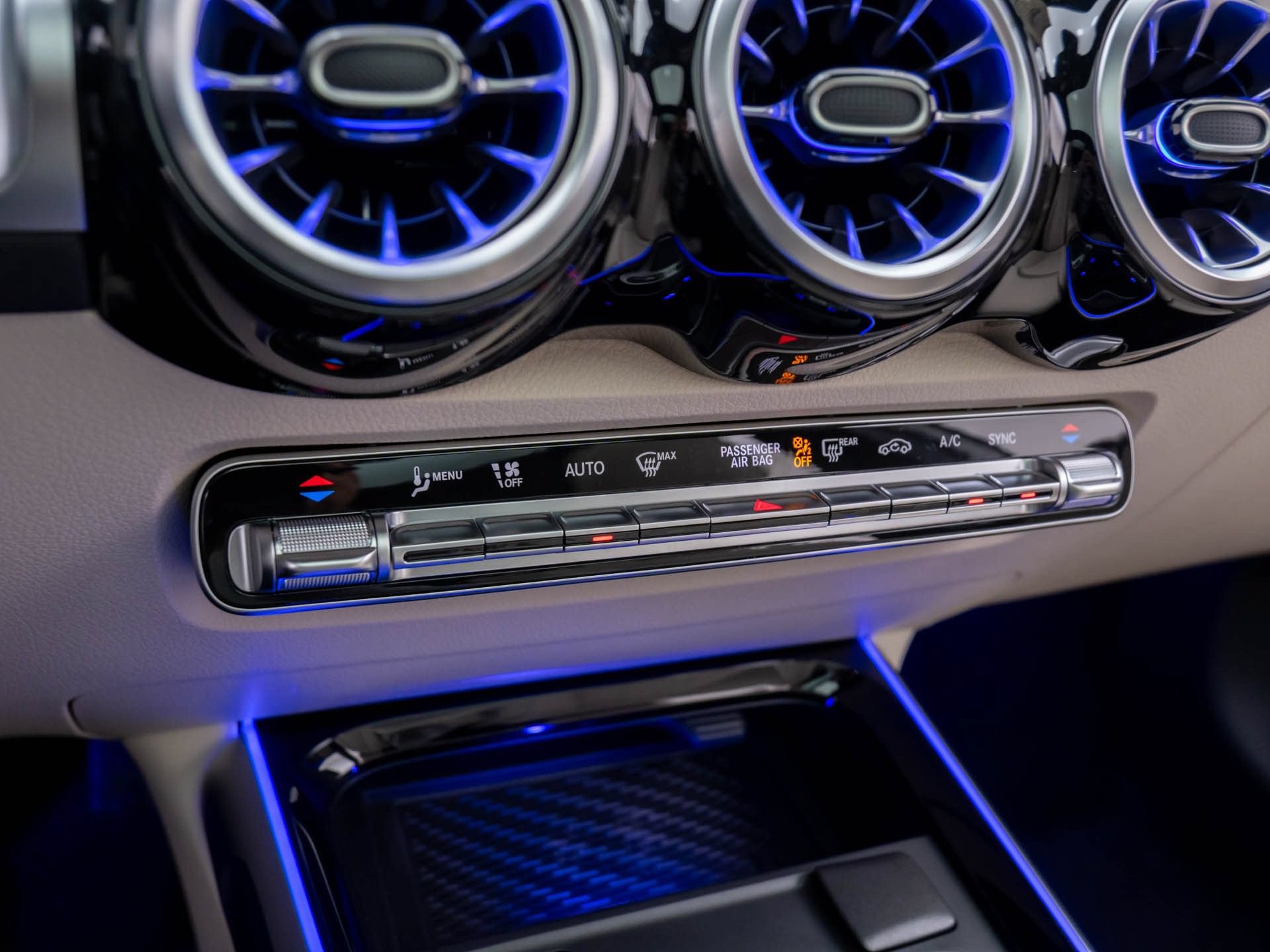 New 2026 Mercedes-Benz GLB 250 4MATIC image 29