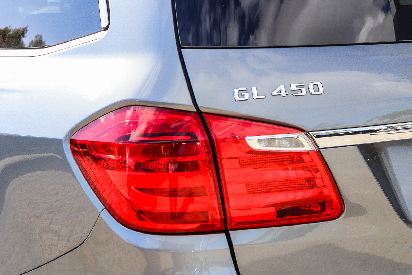 Used 2016 Mercedes-Benz GL 450 4MATIC image 11