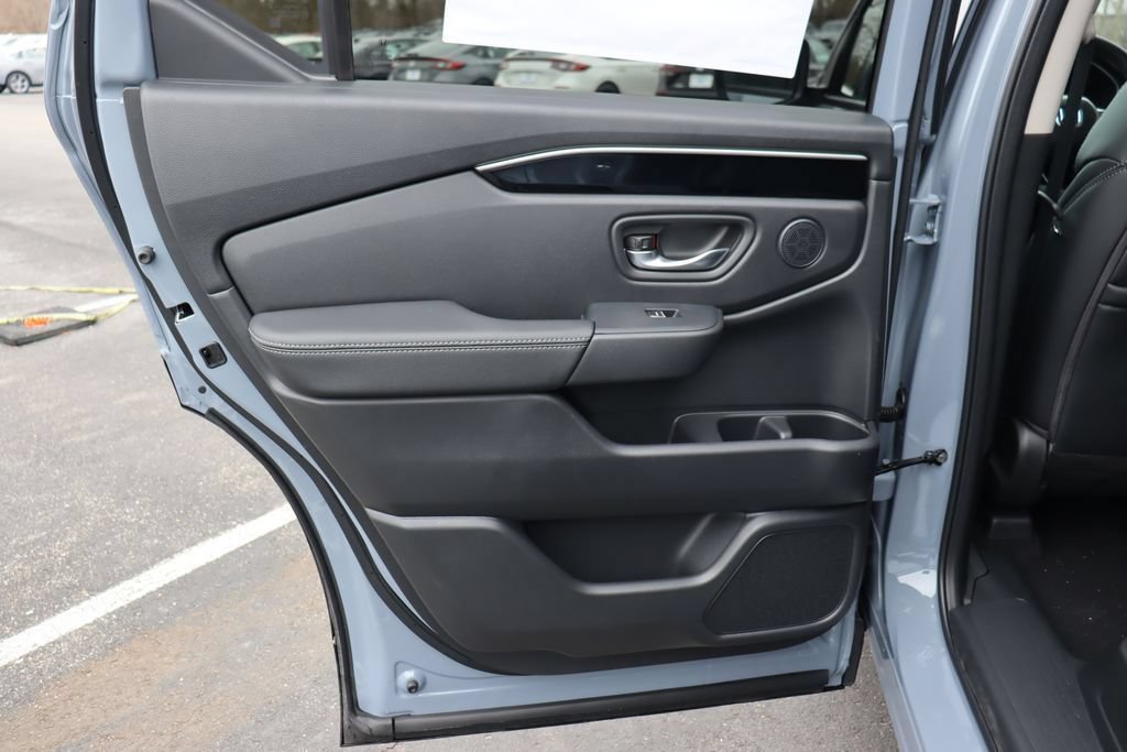 Used 2026 Honda Passport RTL image 11