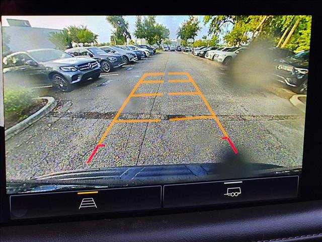 Used 2022 Chevrolet Suburban Z71 AWD/4WD image 11