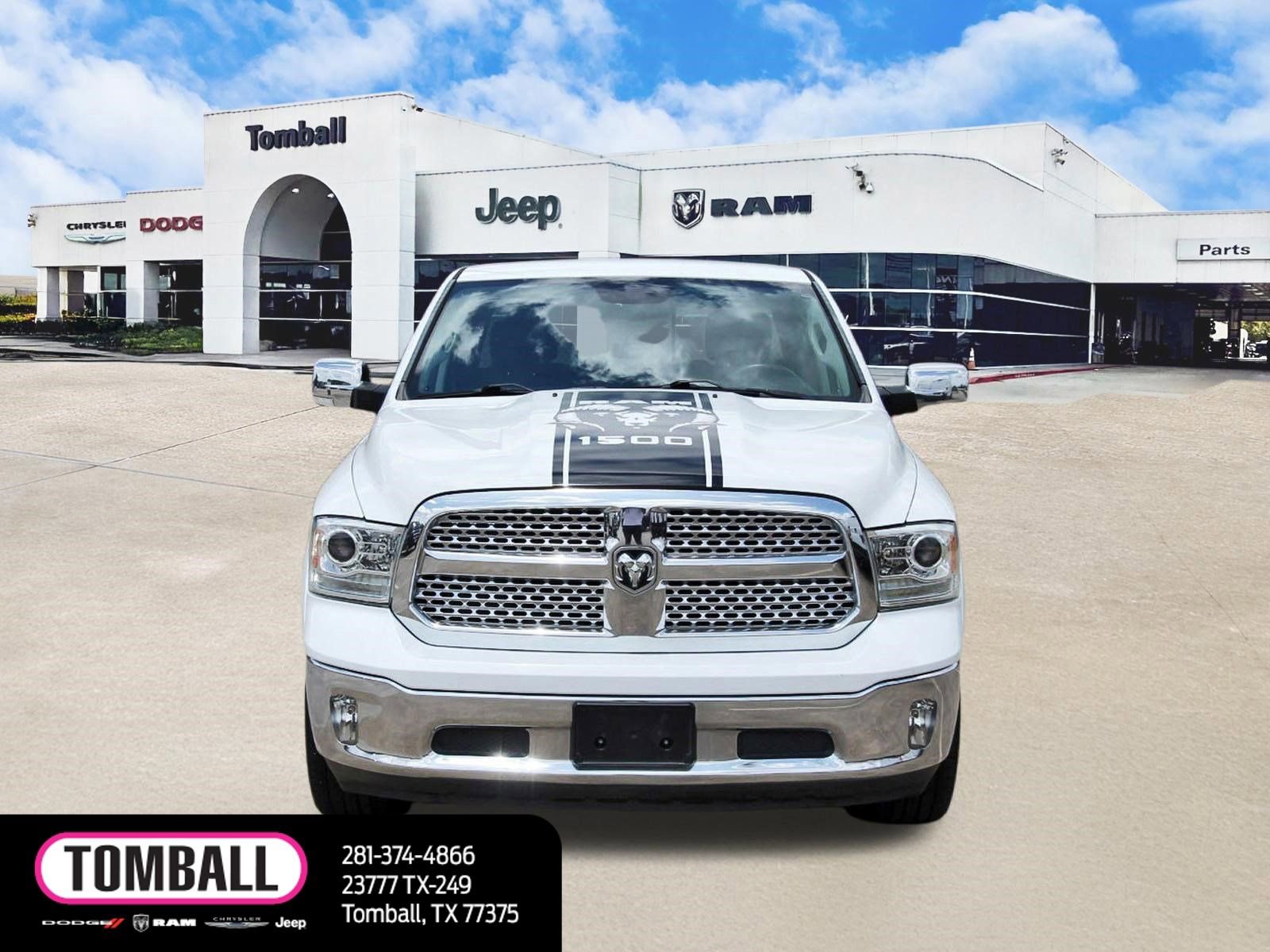 Used 2017 RAM 1500 Laramie AWD/4WD image 2