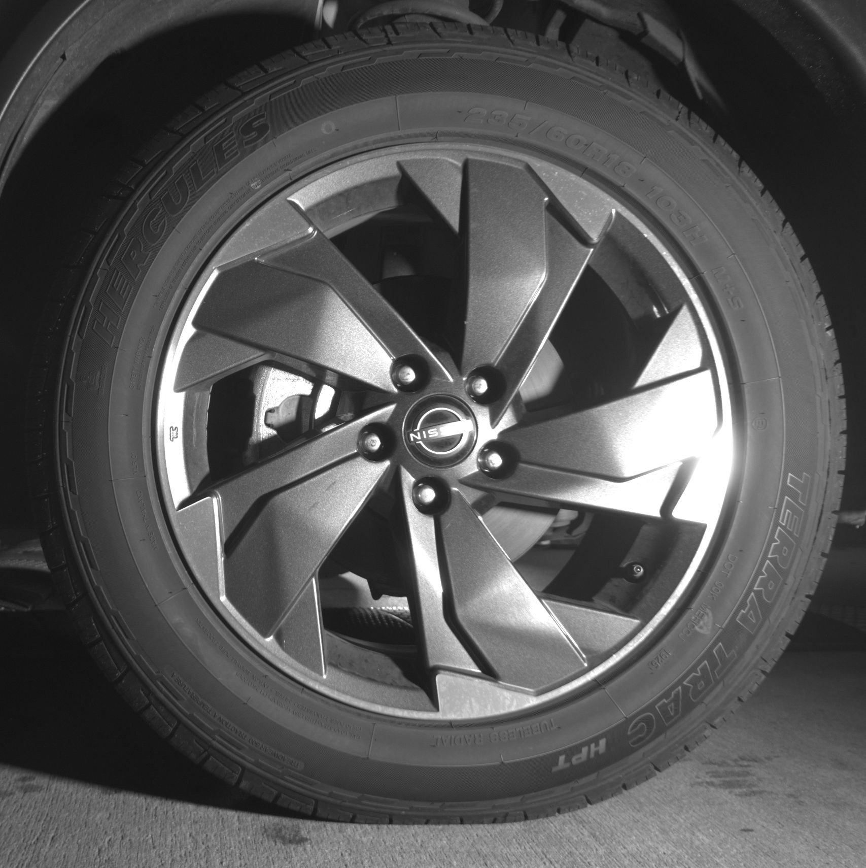 Used 2025 Nissan Rogue SV AWD/4WD image 12