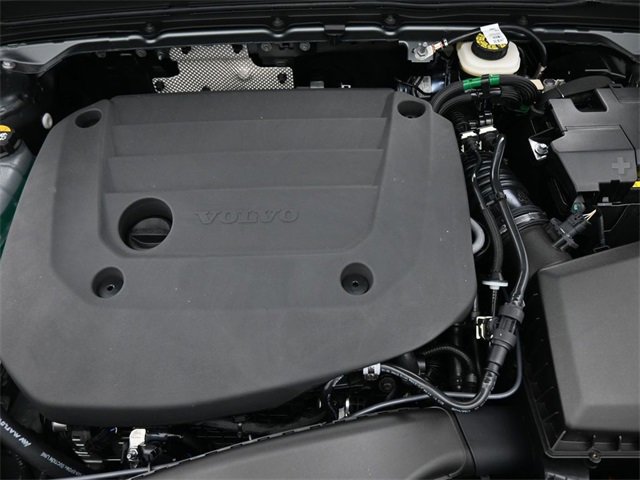 New 2026 Volvo XC40 B5 Plus w/ Protection Package Premier image 35