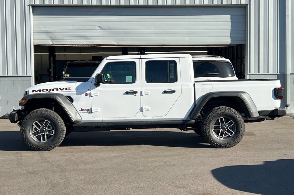 New 2026 Jeep Gladiator Mojave AWD/4WD image 7
