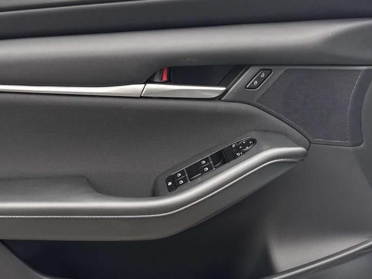New 2026 MAZDA MAZDA3 s FWD image 19