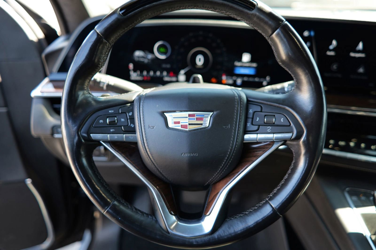 Used 2022 Cadillac Escalade ESV Sport Platinum image 21