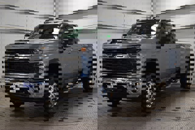 New 2026 Chevrolet Silverado 3500 LT w/ All Star Edition image 3