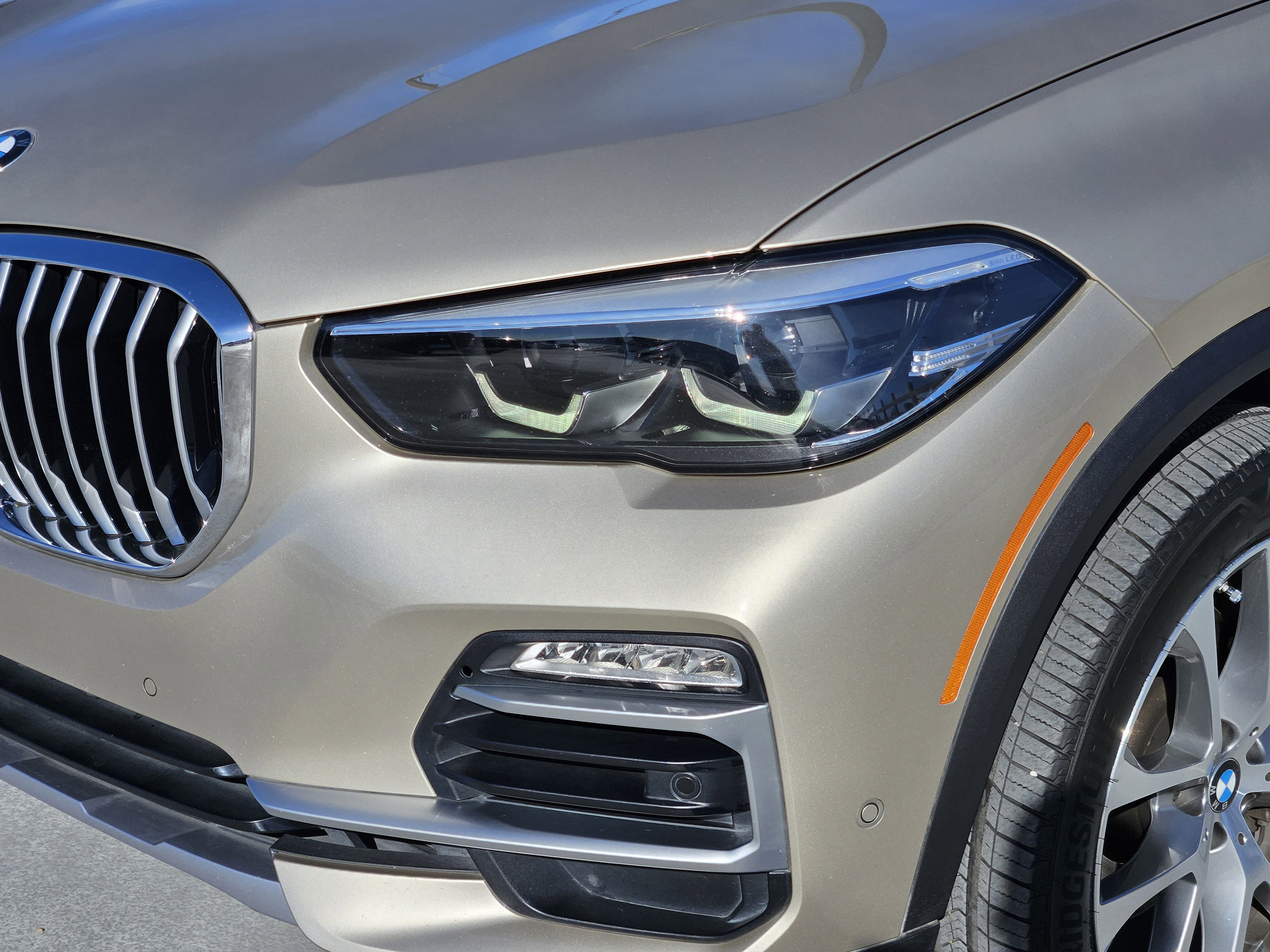 Used 2019 BMW X5 xDrive40i w/ Premium Package image 11