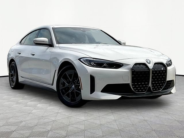 Used 2023 BMW i4 eDrive40 w/ Premium Package RWD image 3