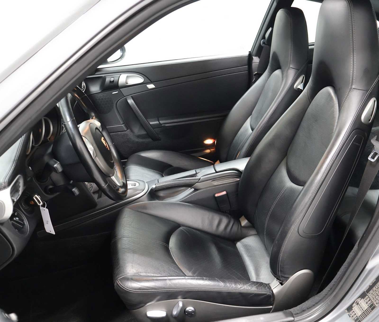 Used 2005 Porsche 911 Carrera S RWD image 5
