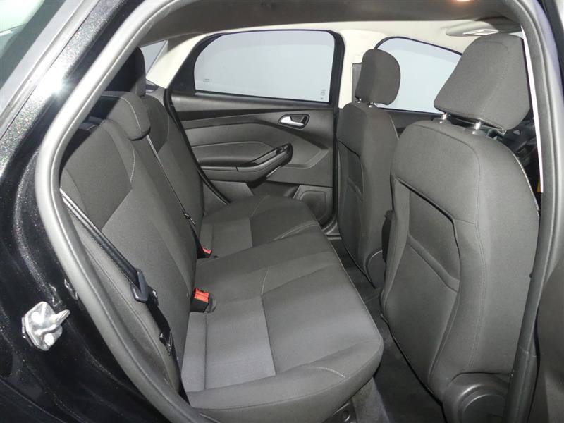 Used 2015 Ford Focus SE w/ Reverse Sensing Package FWD image 27