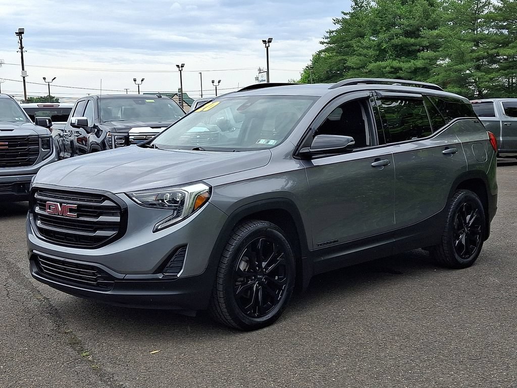 Certified 2020 GMC Terrain SLE w/ Driver Convenience Package AWD/4WD image 3