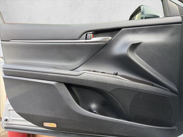 Used 2024 Toyota Camry XSE image 10