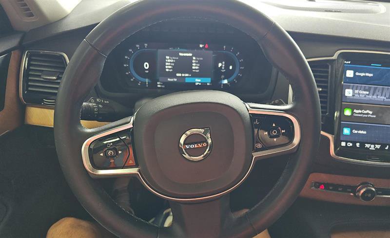 Used 2023 Volvo XC90 B5 Plus w/ Protection Package Premier AWD/4WD image 7