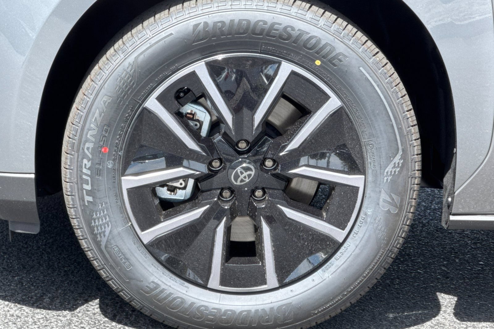 New 2026 Toyota bZ FWD image 32