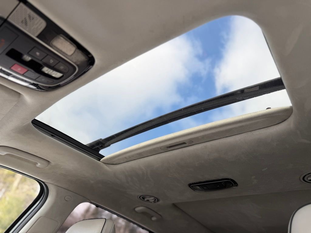 Used 2023 Hyundai Palisade Calligraphy image 34