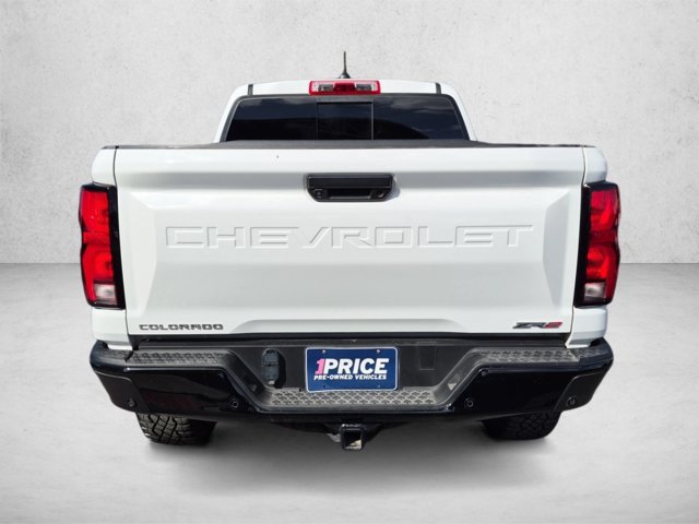 Used 2025 Chevrolet Colorado ZR2 w/ Technology Package AWD/4WD image 7