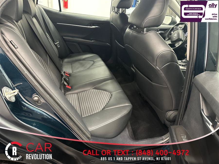 Used 2021 Toyota Camry SE FWD image 39