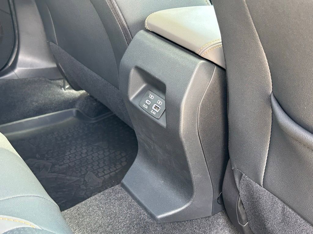 Used 2025 Subaru Crosstrek 2.5i Wilderness image 40