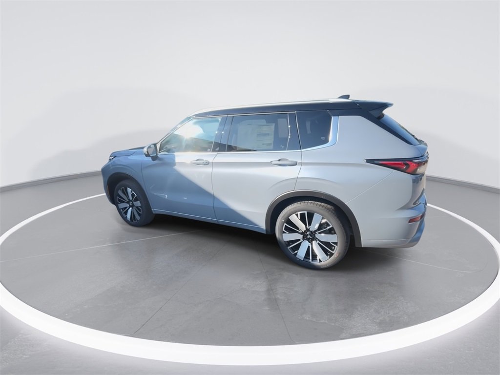 New 2025 Mitsubishi Outlander SEL image 6
