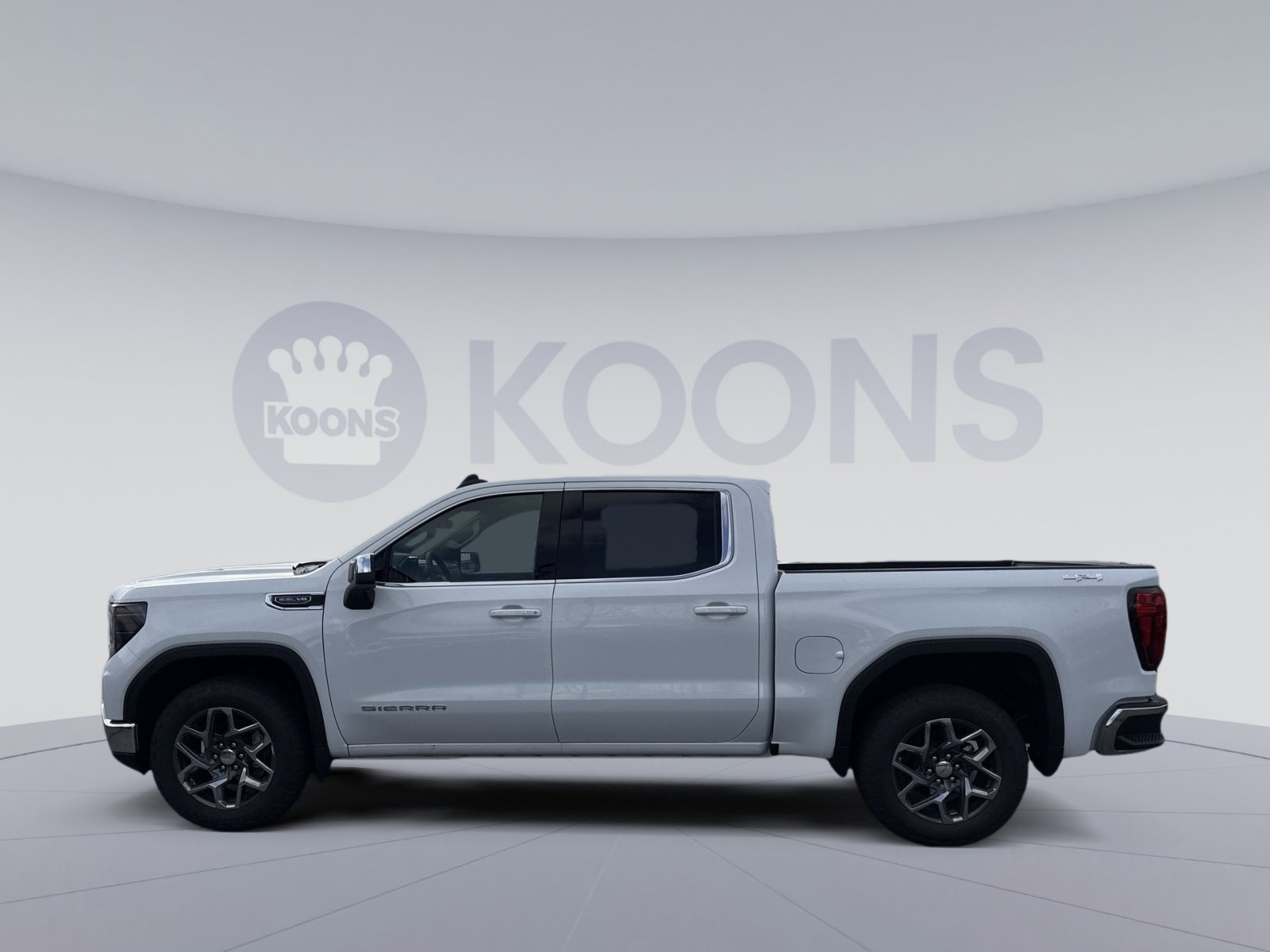 New 2026 GMC Sierra 1500 SLE w/ Preferred Package image 2