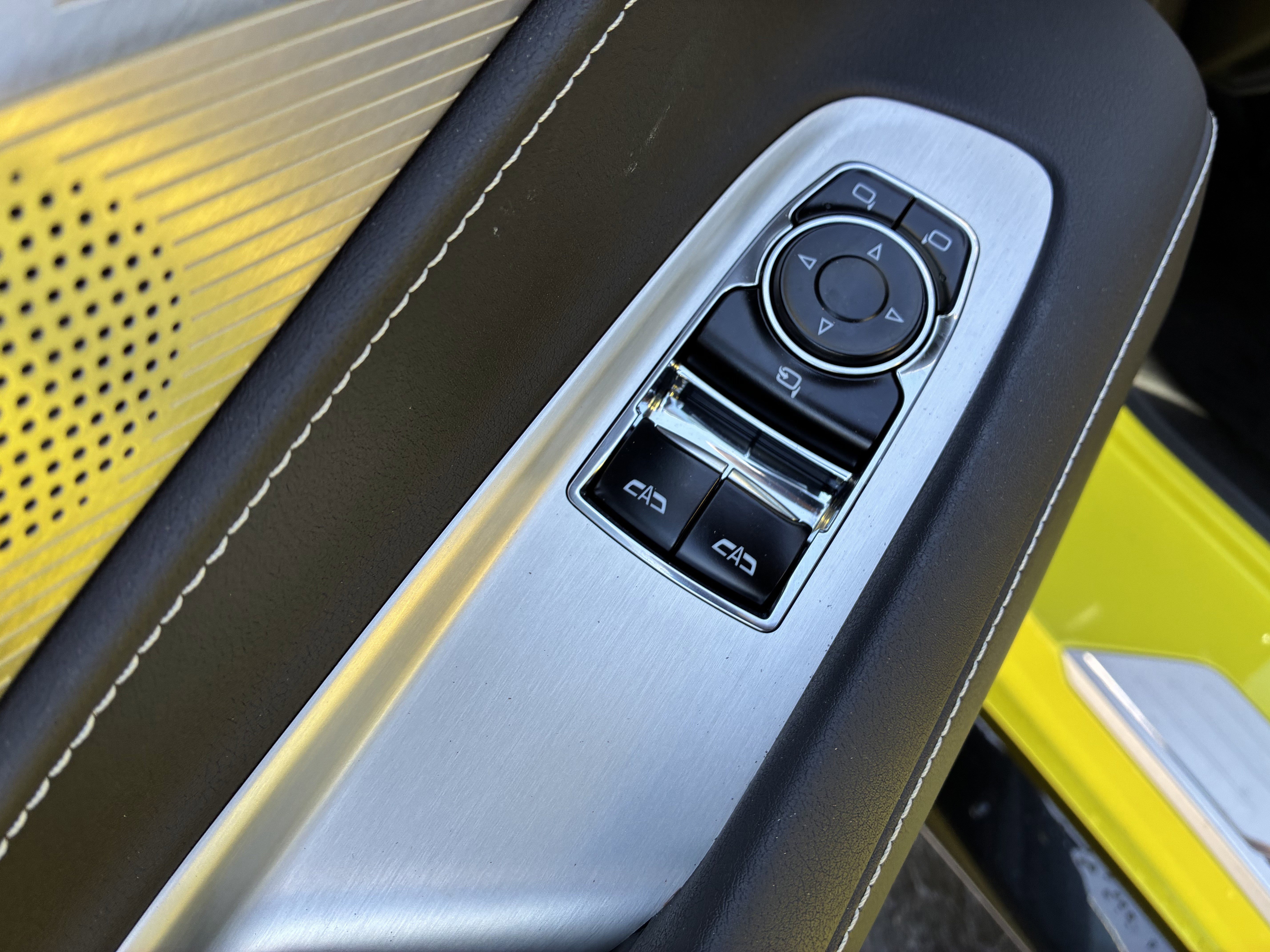 Used 2023 Chevrolet Corvette Stingray Preferred Cpe w/ 2LT RWD image 18