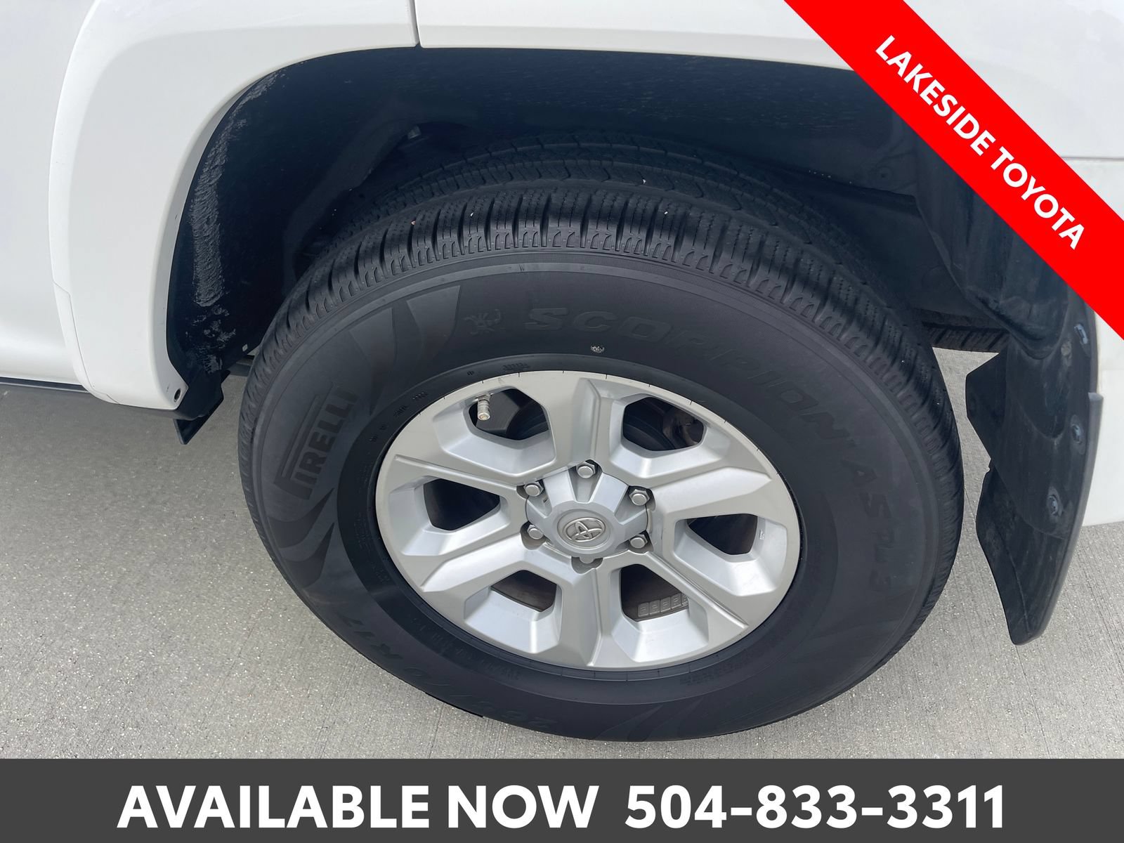 Used 2017 Toyota 4Runner SR5 RWD image 12