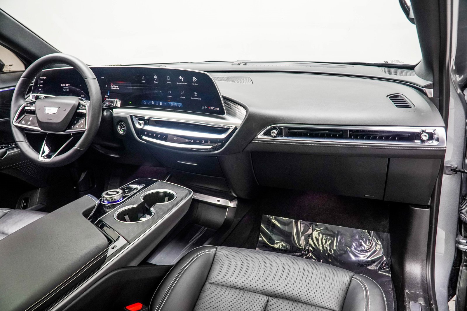 Used 2024 Cadillac Lyriq Sport w/ LPO, Floor Liner Package image 16