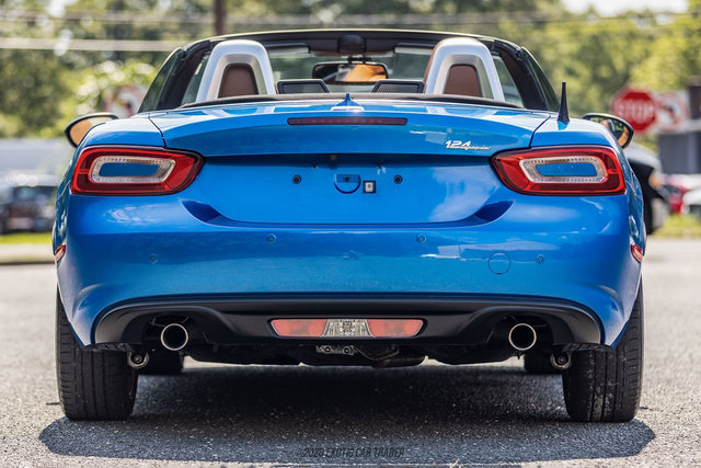 Used 2017 FIAT 124 Spider Lusso RWD image 7