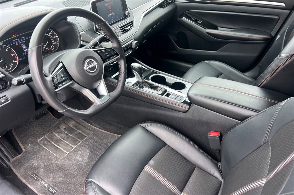 Used 2024 Nissan Altima 2.5 SR image 12