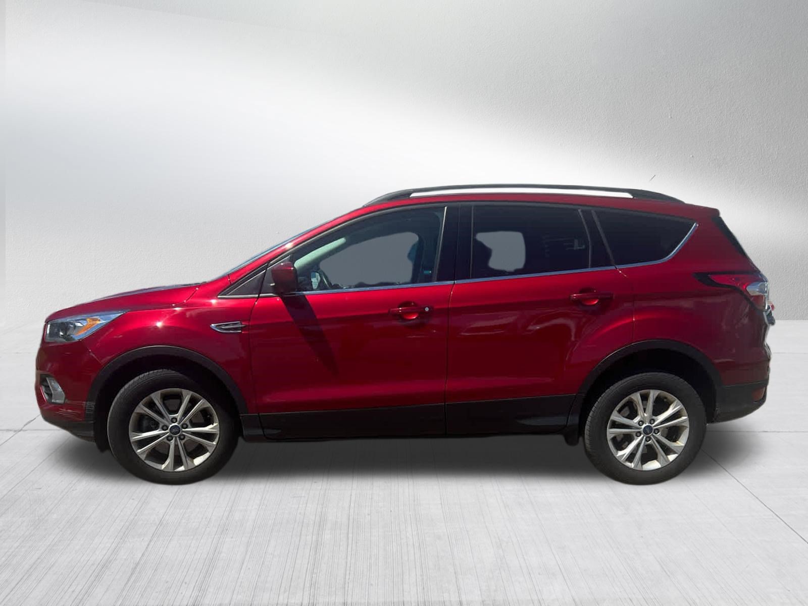 Used 2017 Ford Escape SE w/ SE Leather Comfort Package AWD/4WD image 4