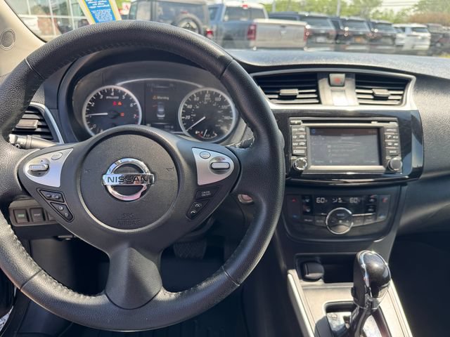 Used 2018 Nissan Sentra SV w/ Premium Package (P01) FWD image 23