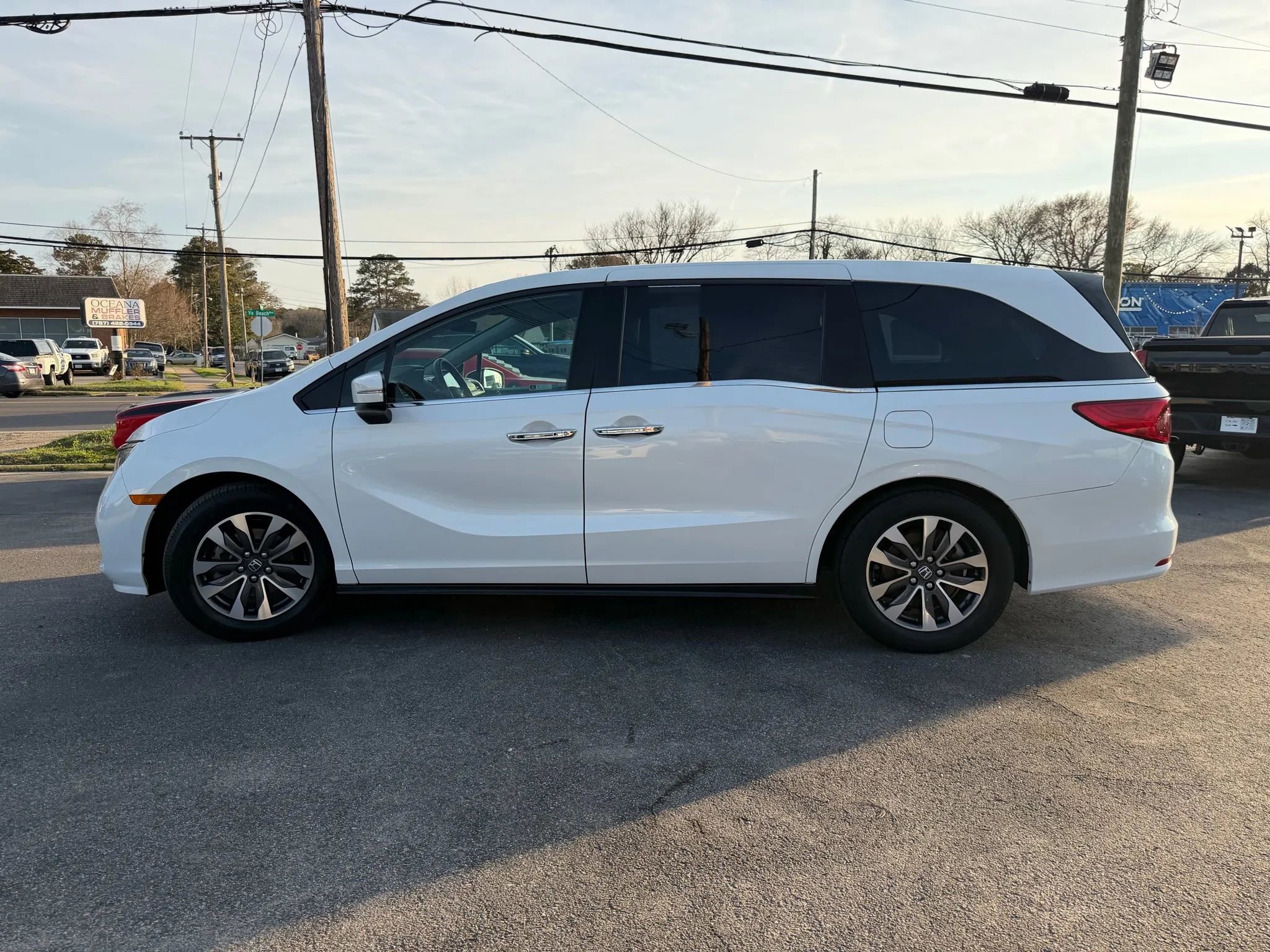 Used 2021 Honda Odyssey EX-L image 6