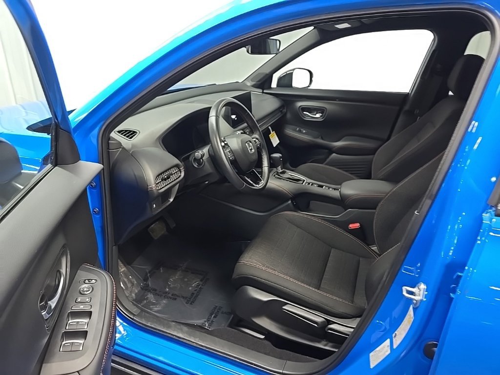 Certified 2026 Honda HR-V Sport image 28