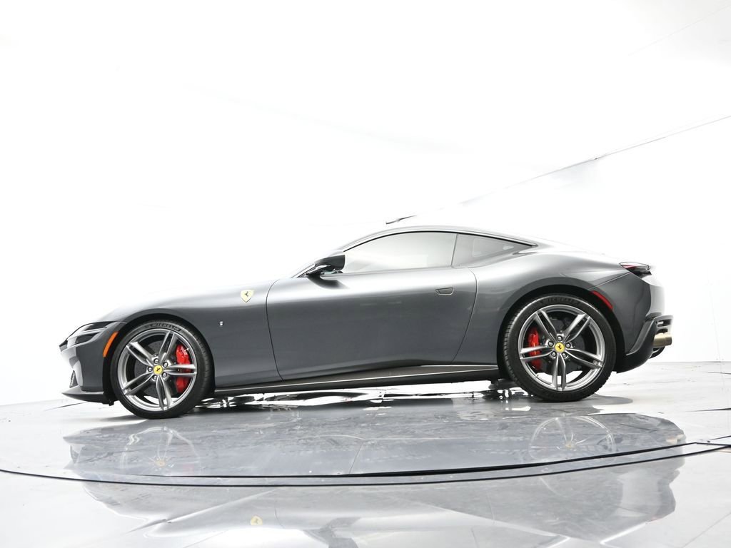 Used 2022 Ferrari Roma RWD image 47