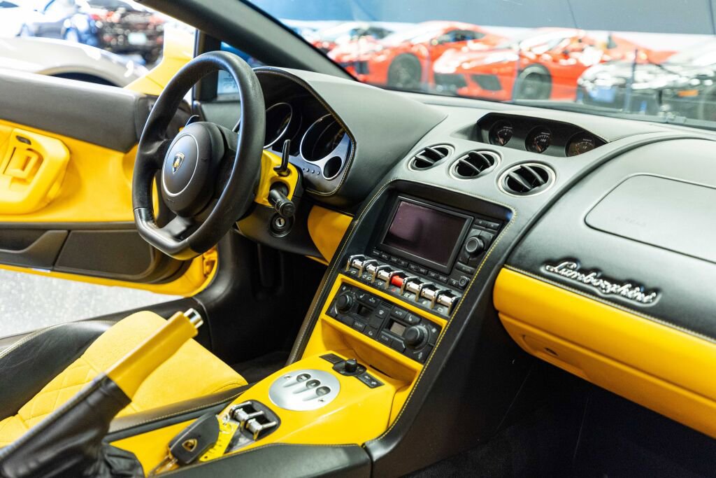 Used 2012 Lamborghini Gallardo LP 560-4 image 12