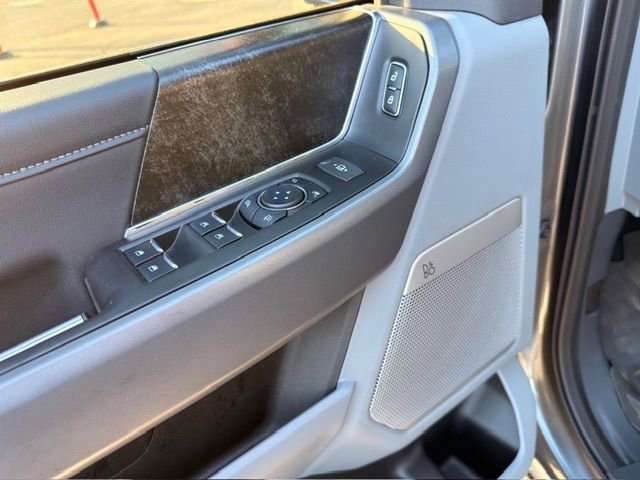 Used 2023 Ford F250 XLT w/ XLT Premium Package image 11