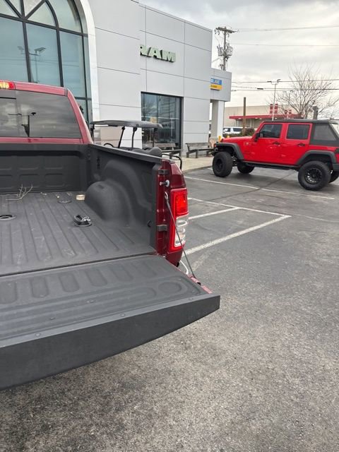 Used 2024 RAM 2500 Tradesman w/ Chrome Appearance Group image 10