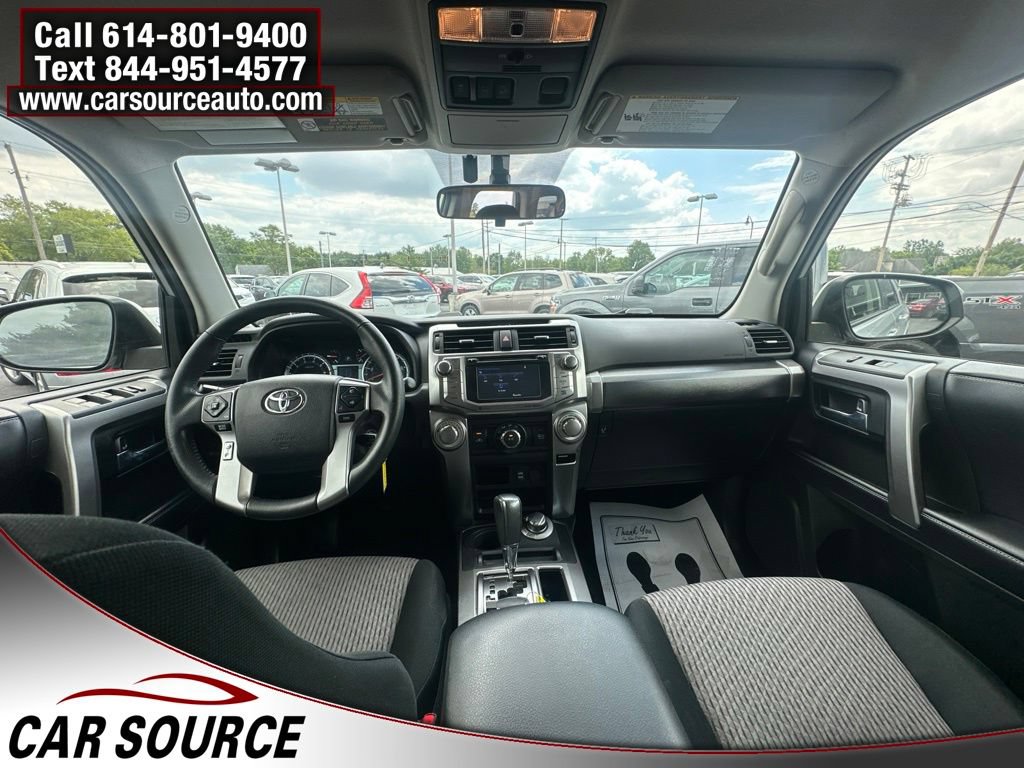 Used 2018 Toyota 4Runner SR5 AWD/4WD image 23