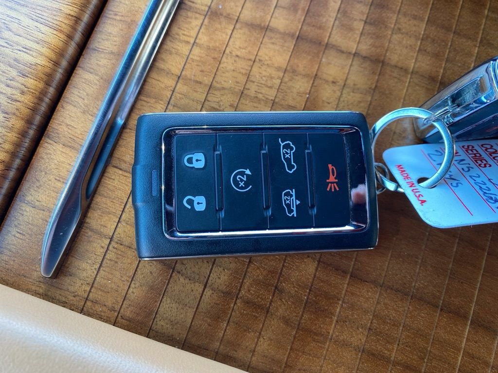 Used 2022 Jeep Grand Wagoneer Series III image 57