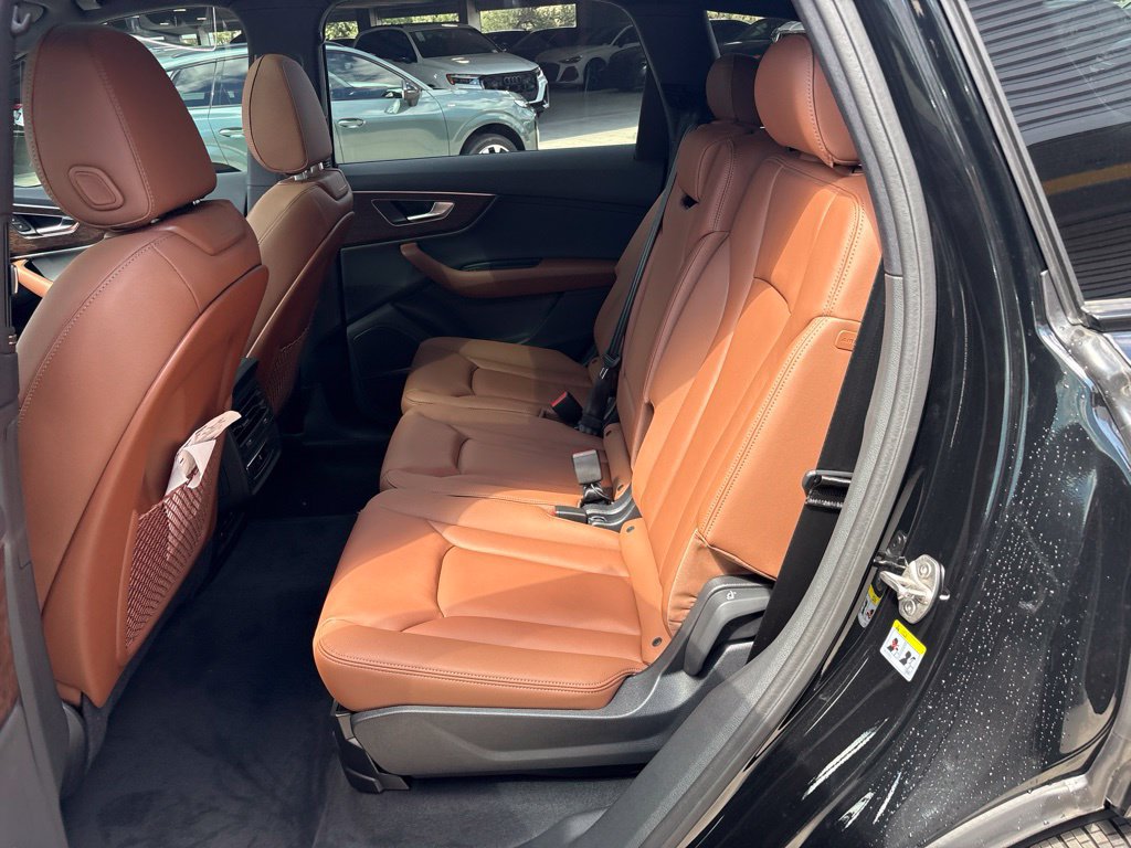 New 2026 Audi Q7 2.0T Premium AWD/4WD image 14