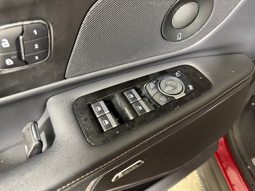 New 2024 Lincoln Nautilus Reserve w/ Equipment Group 202A image 17